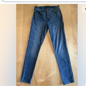 Lucky brand jeans size 6/28 Hayden skinny jeans